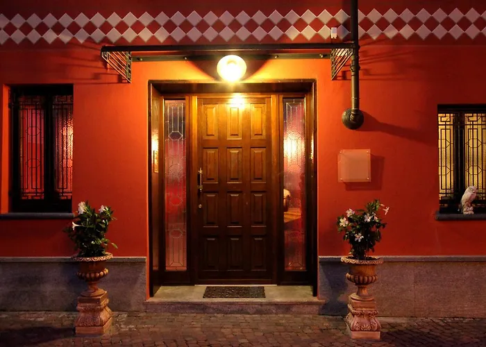Casa Asso Di Coppe B&B Alba 